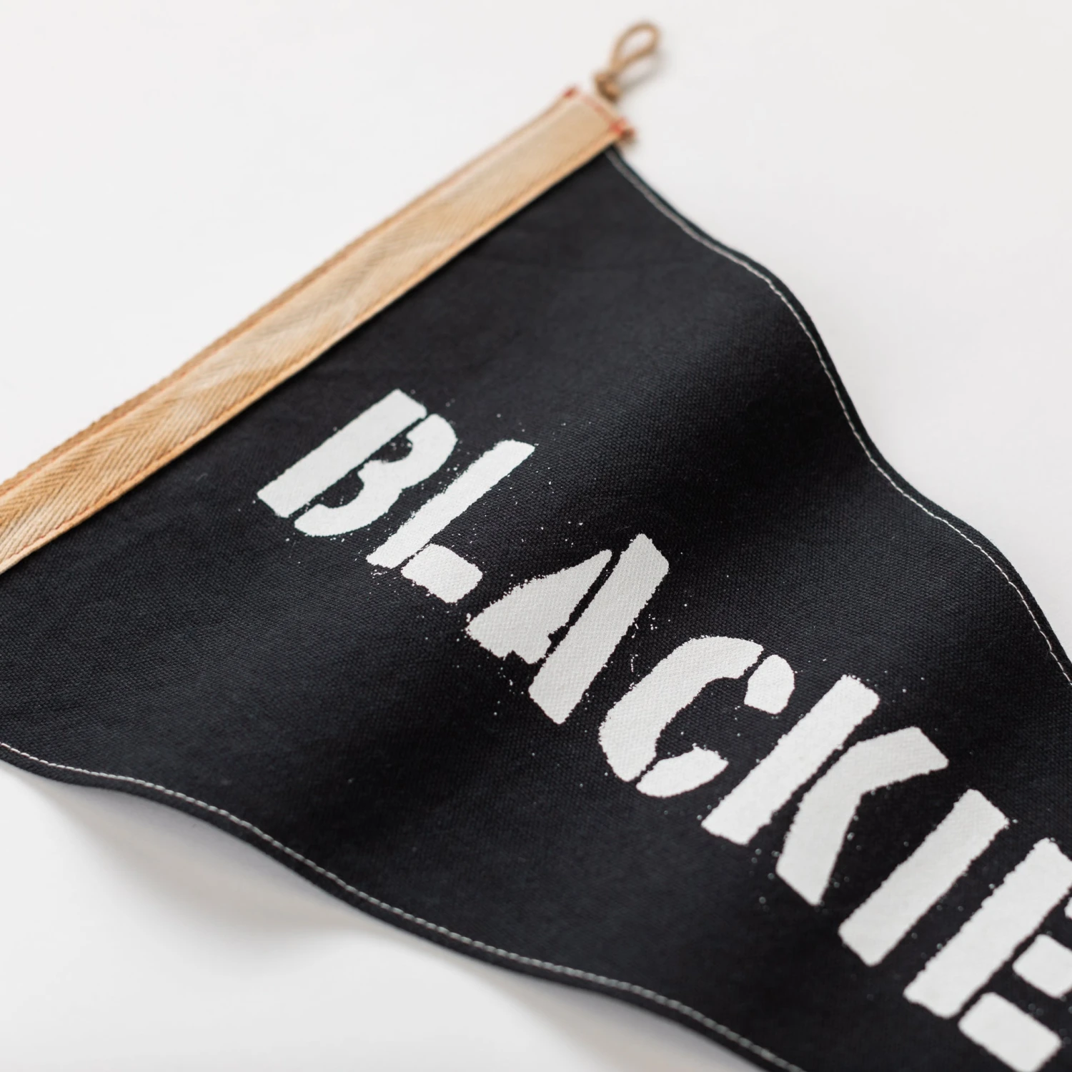 Slightly Choppy <br> Blackies Flag 4 Slightly Choppy <br> Blackies Flag - Image 4